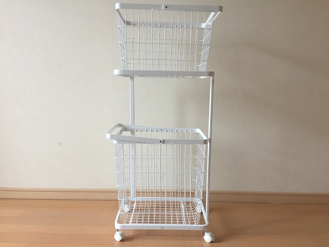 白のランドリーワゴン