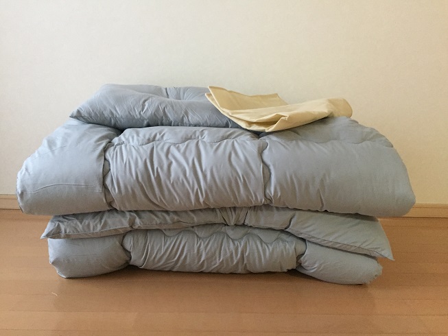 タンスのゲン洗える布団セットシングル畳んだ様子