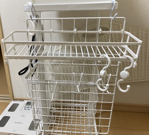 ワイヤーネットでお風呂グッズ収納