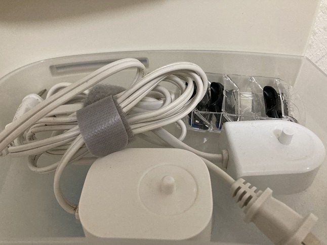電動歯ブラシ充電器収納