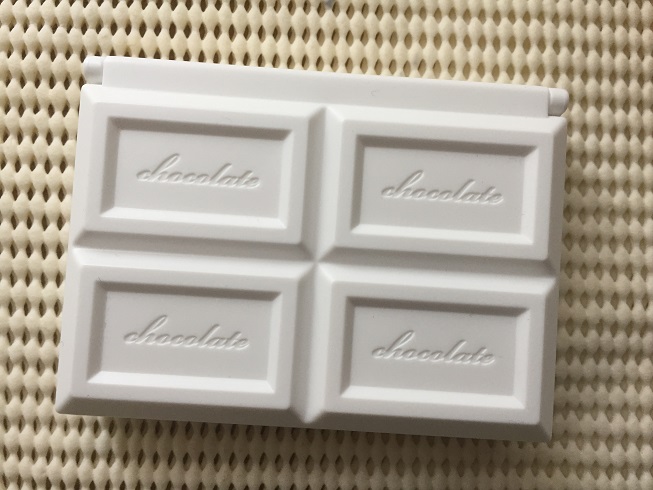つけまつげ用に買った100均ケース