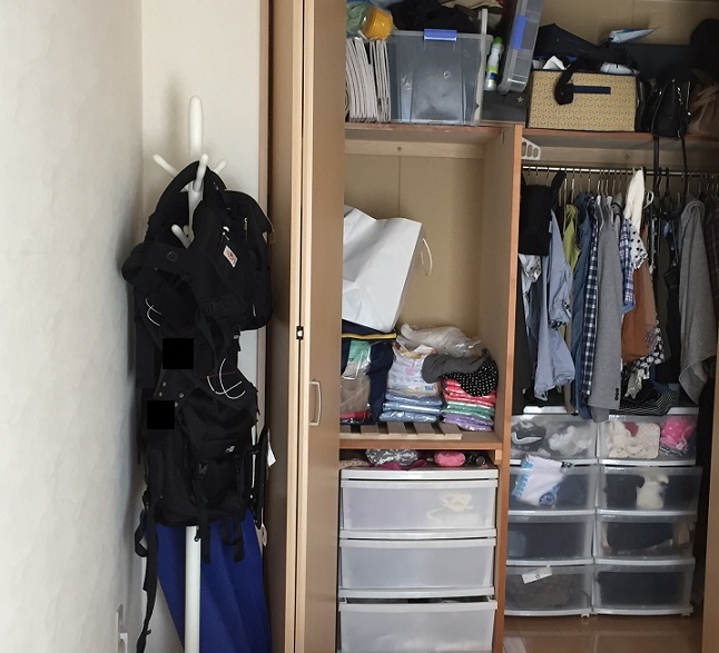 寝室収納新