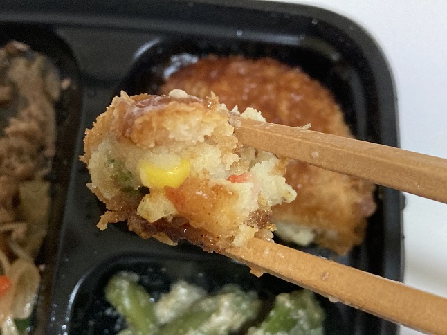 ワタミの宅食ダイレクト野菜コロッケ