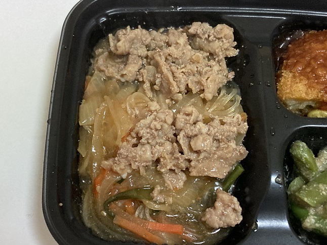 牛肉のピリ辛チャプチェ風