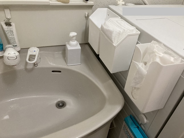 洗面所掃除道具入れ
