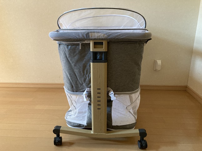 ベビーベッド